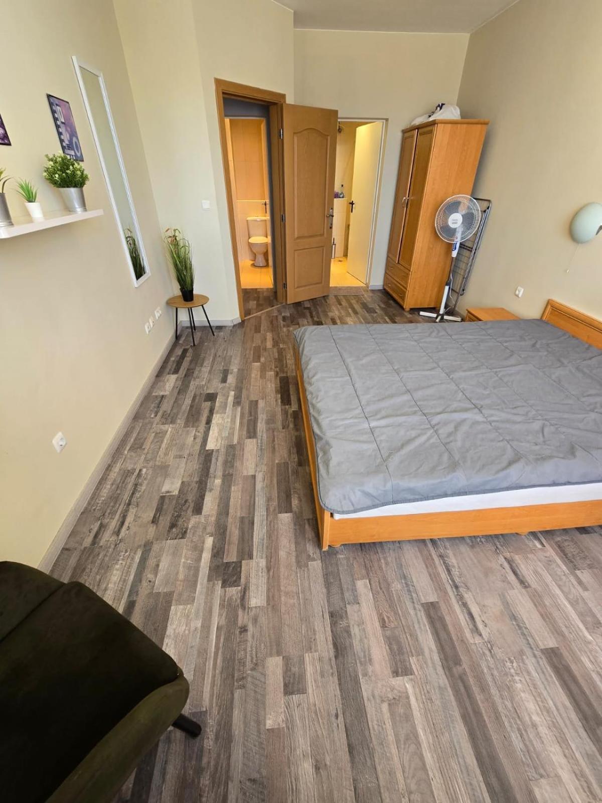 Apartment Konstantin In Trakia Plaza Slăntjev Brjag Exteriör bild